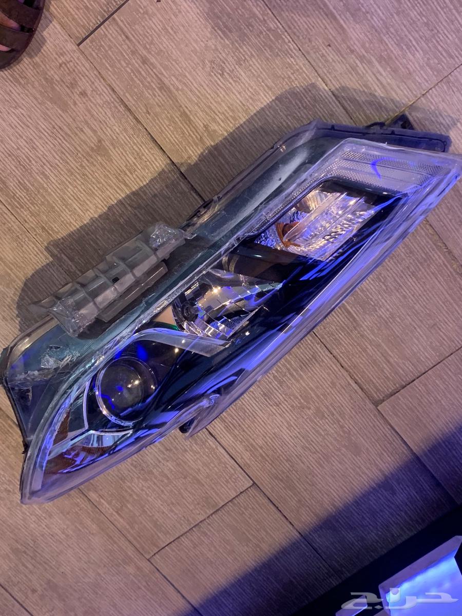 Maxima Left Spark Plug64427556151939110