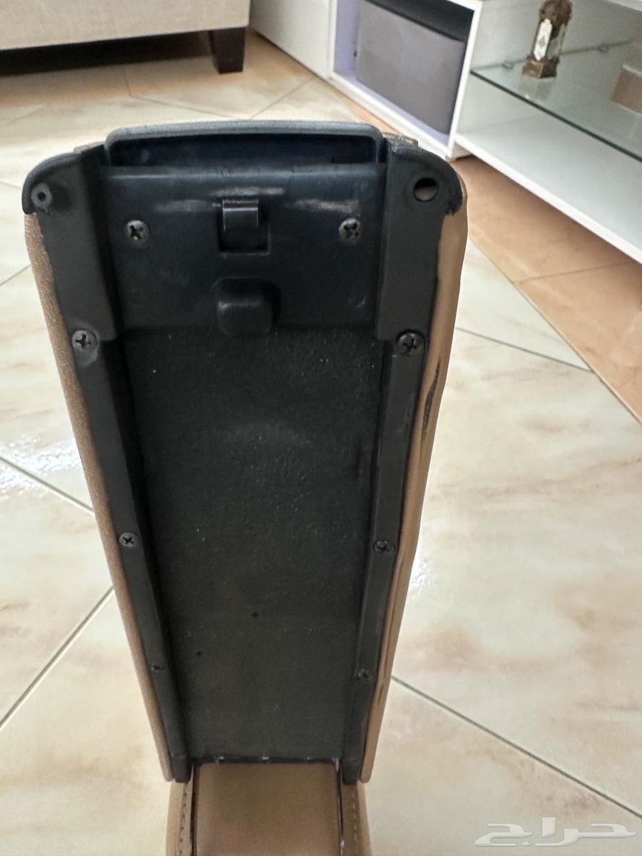 تكاية للفورد والكابرس والسيارات الكلاسك64427650243842111