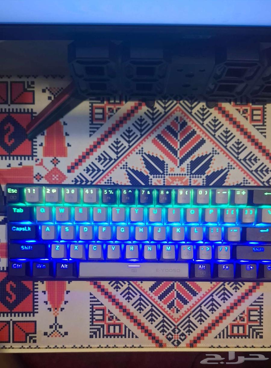 كيبورد رد سويتش السعر 70 ريال64260407746817112