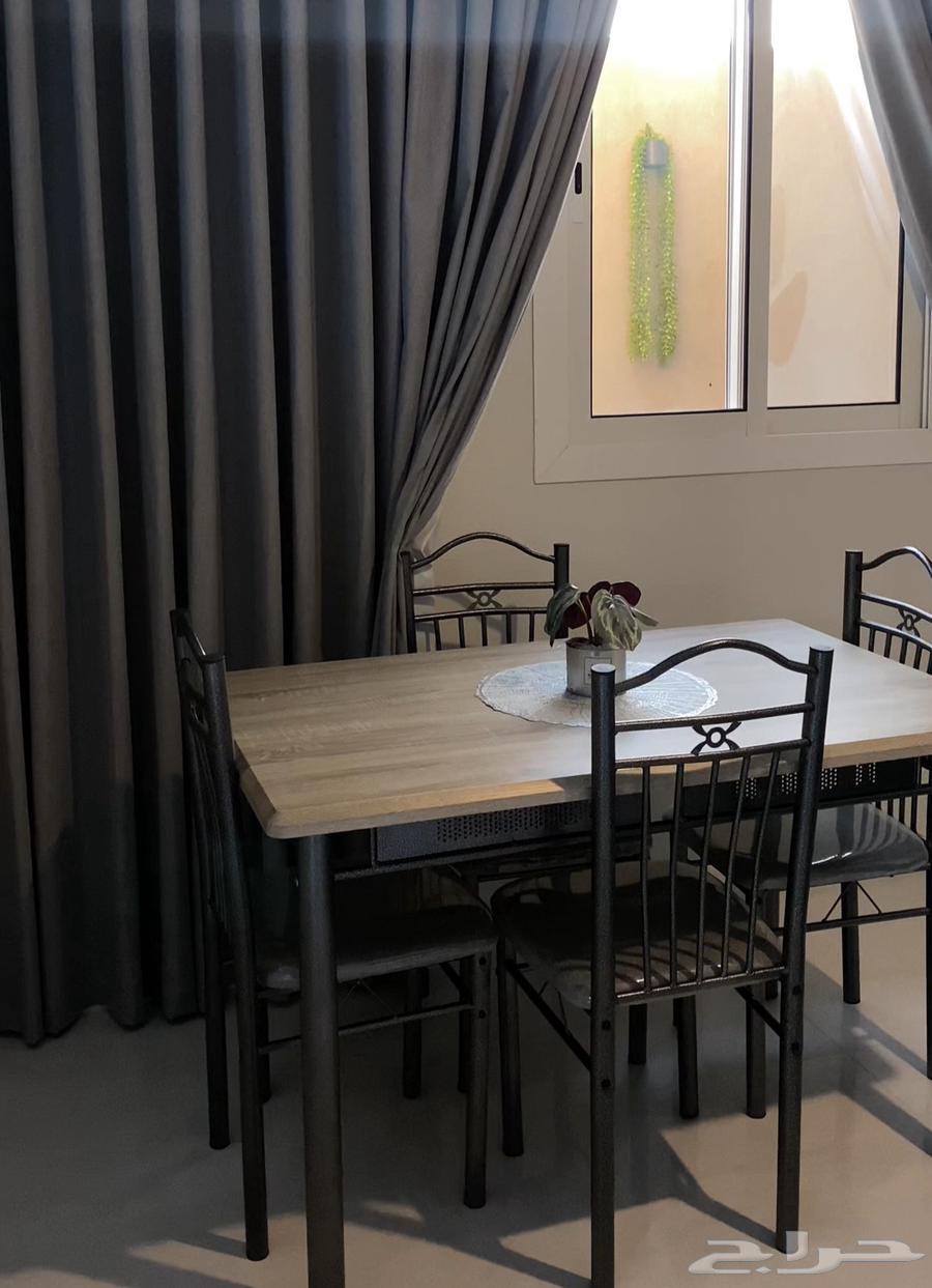 2 طاولة طعام خشب ماليزي عدد 4 كراسي لكل طاولة64268232084993110