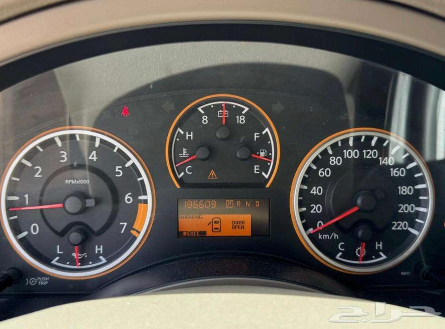 نيسان أرمادا Armada موديل 2015 سيارة نظيفه جدا64423260721410110