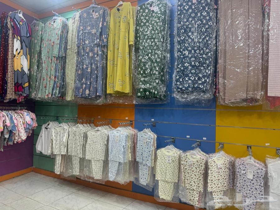 Two shops available for lease or for sale with full inventory63613595860995111