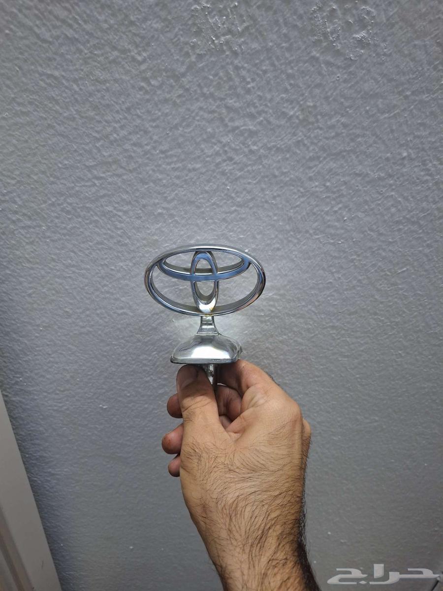 Hello and the mercy of God and His blessings, I don't know if it's a sedan or a patrol64440369981441113