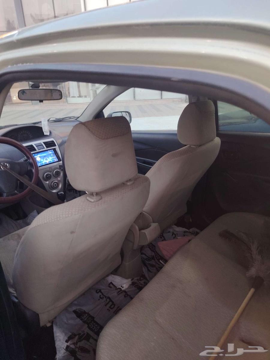 تويوتا ياريس لبيع64430084263043111