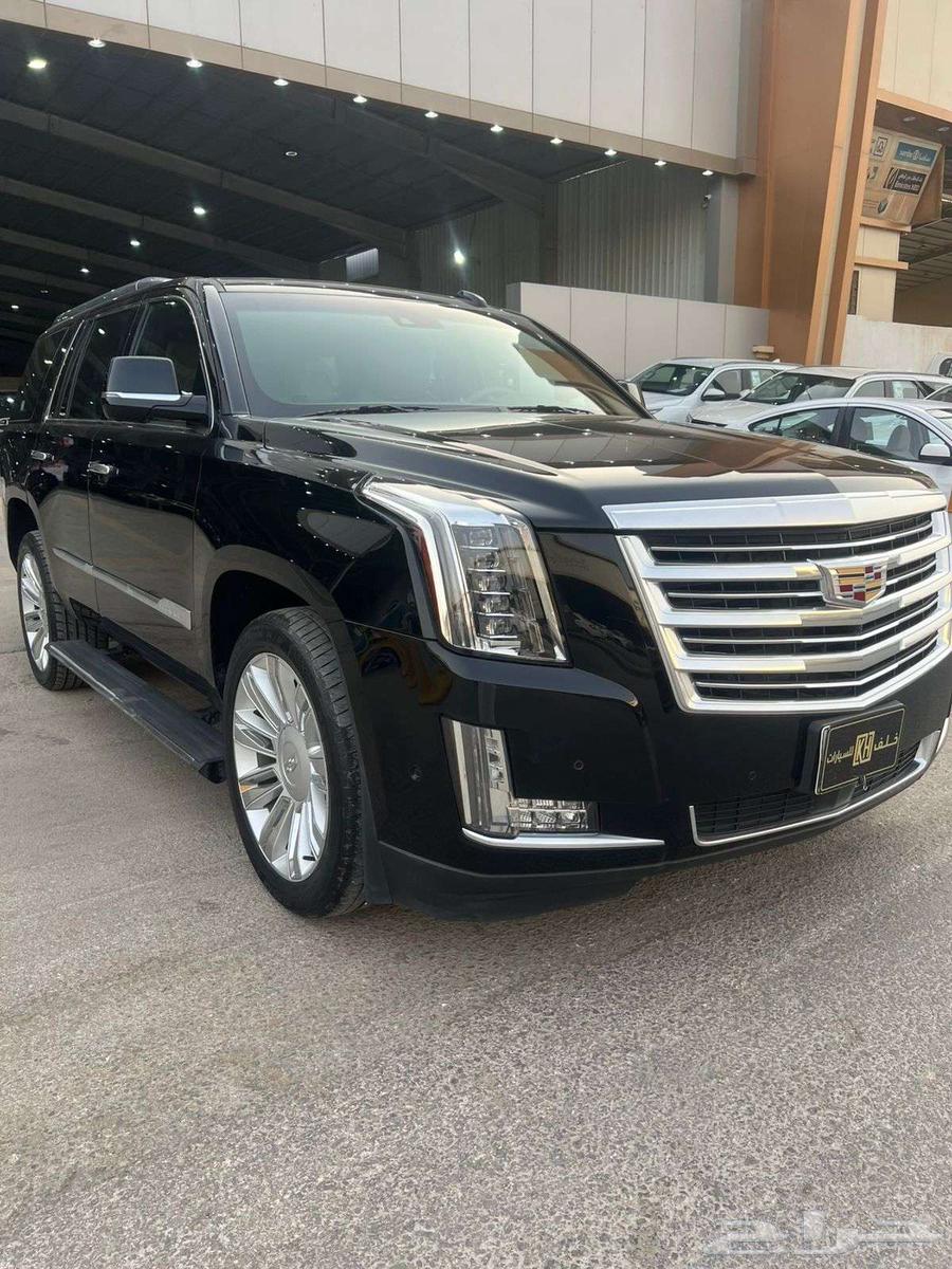 كاديلاك اسكاليد موديل 2019- معرض خلف للسيارات64430341126146114