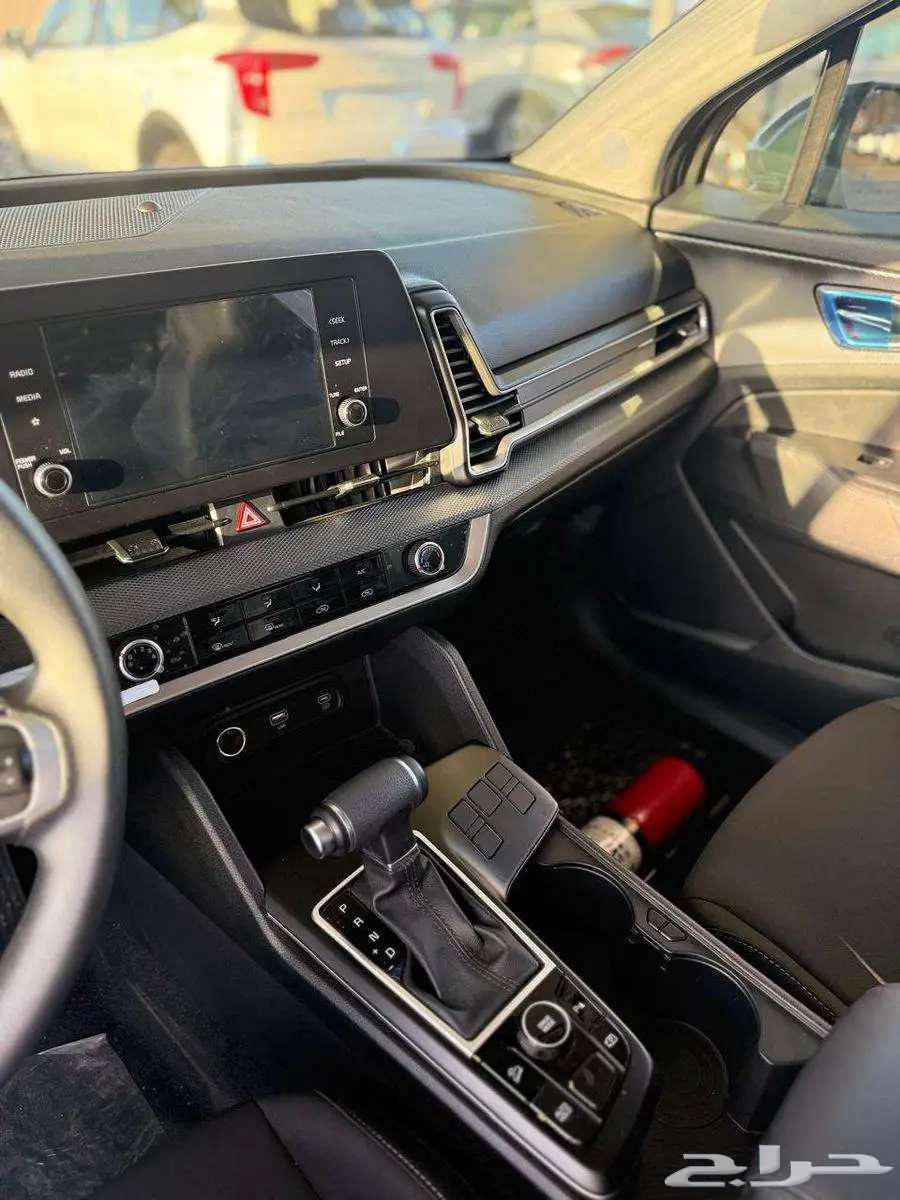 كيا سبورتاج ستاندر مطورمحرك 2000 سي سي موديل 2025 بسعر مميز64430792371075113