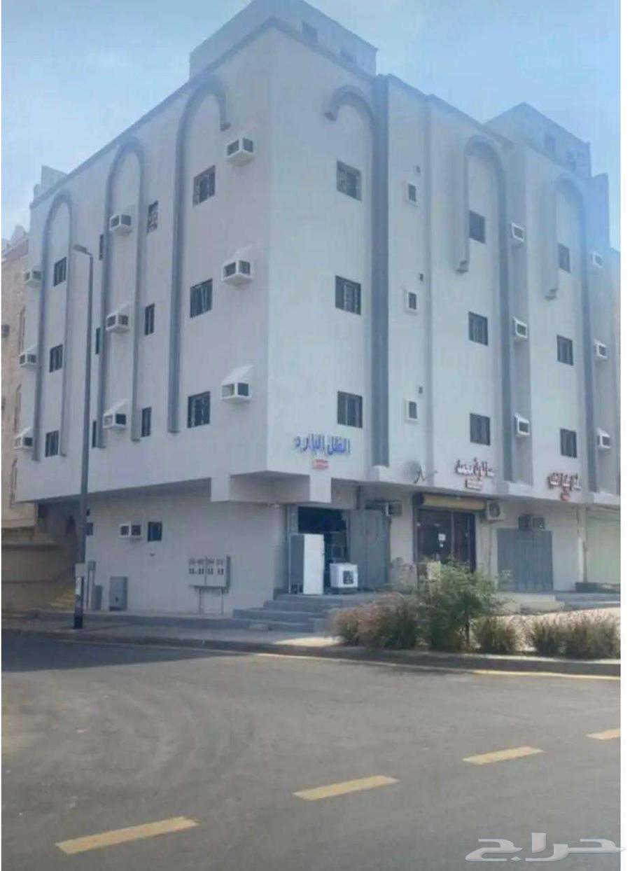 للبيع عمارة حي الفتح علي شارعين تجاري63613604172547112