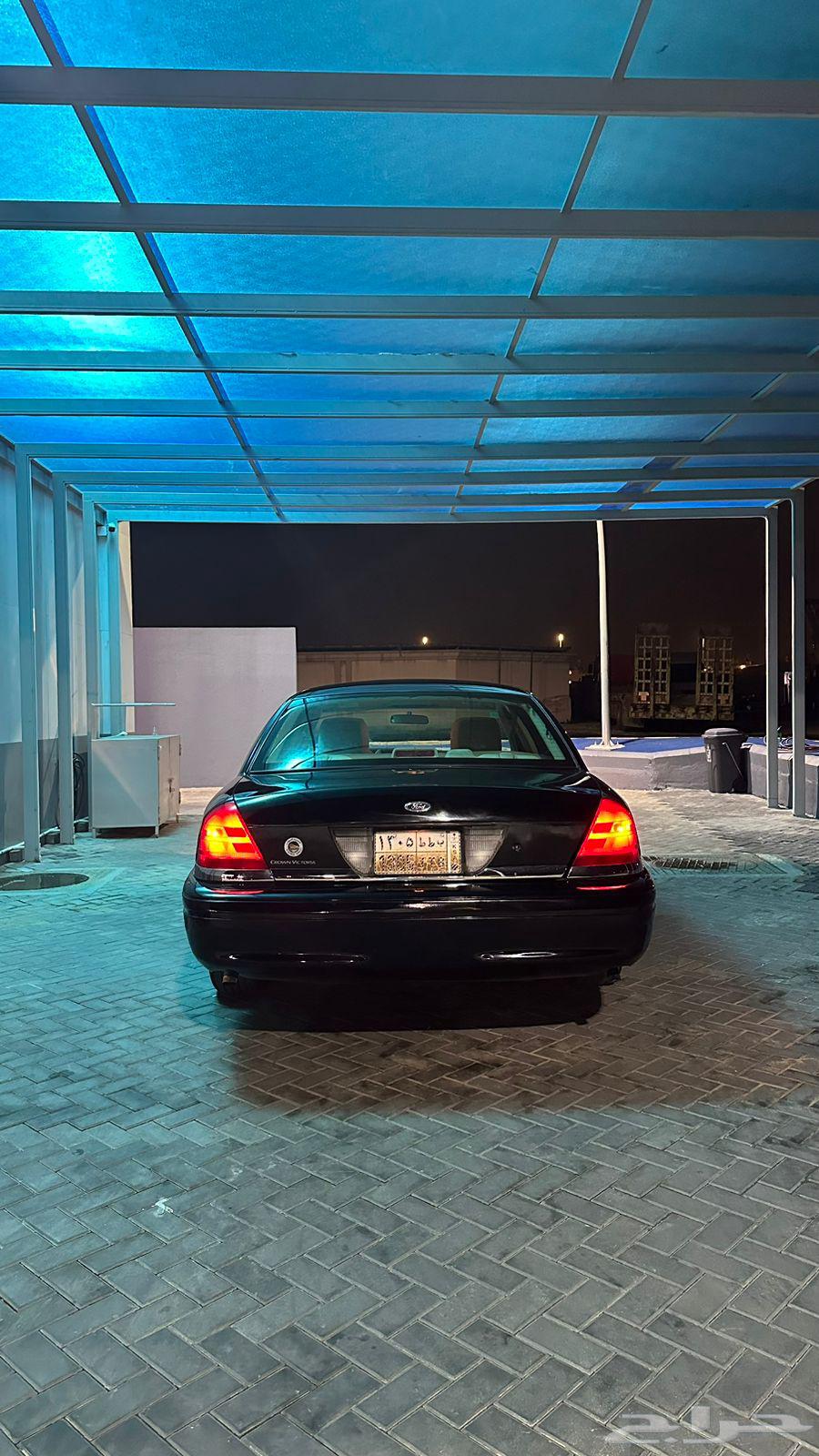 فورد فكتوريا 201164437423059715110