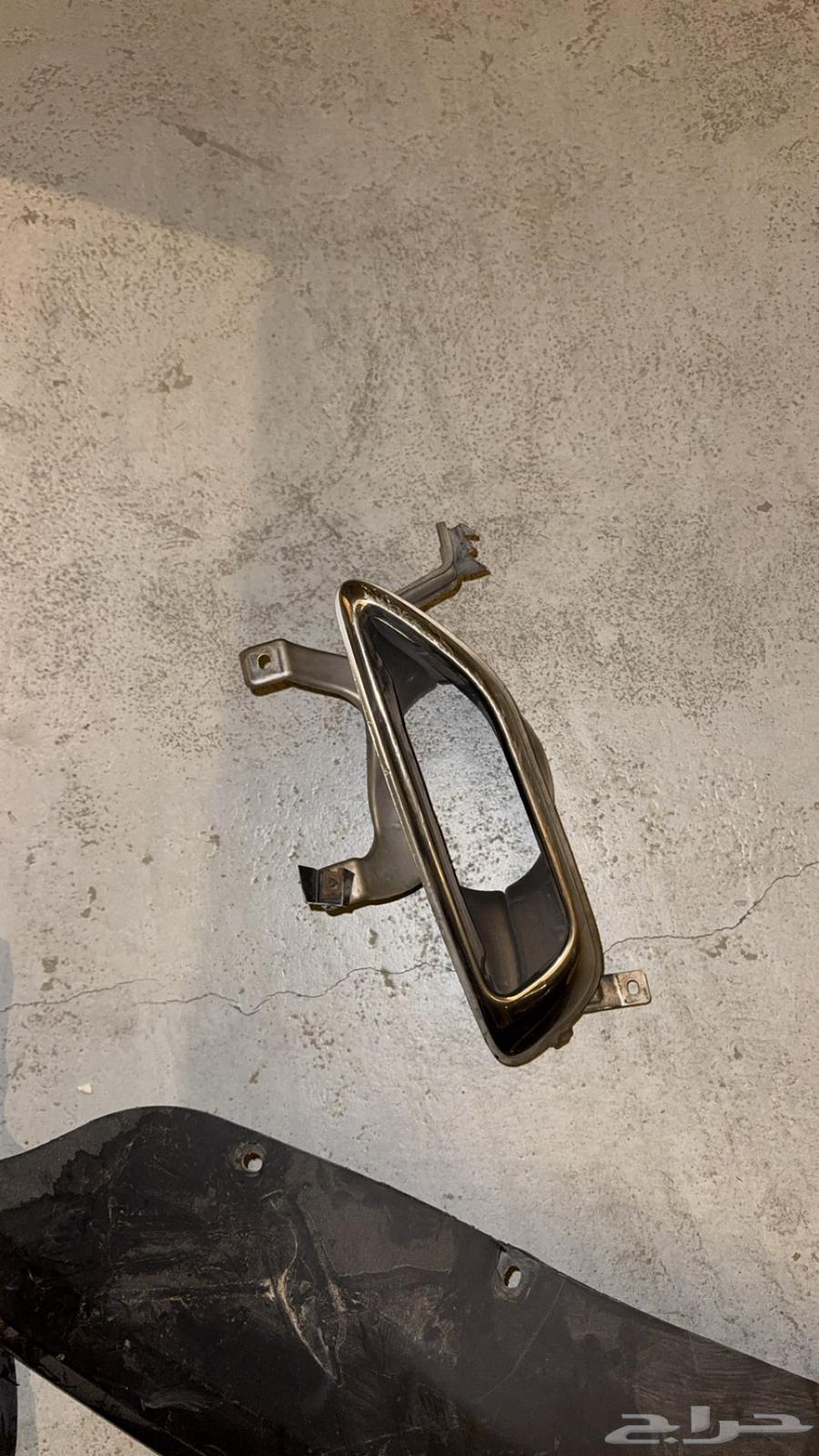 مخرج شكمان كادينزا نيكل يسار  نيكل صدام امامي يمين64440587445378111