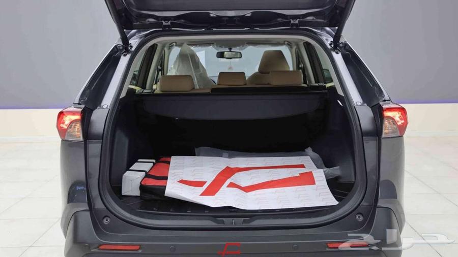 تتوفر فئات تويوتا راف فور 2025 اصفار للنقد والبنك باقل ربح64455045095170111