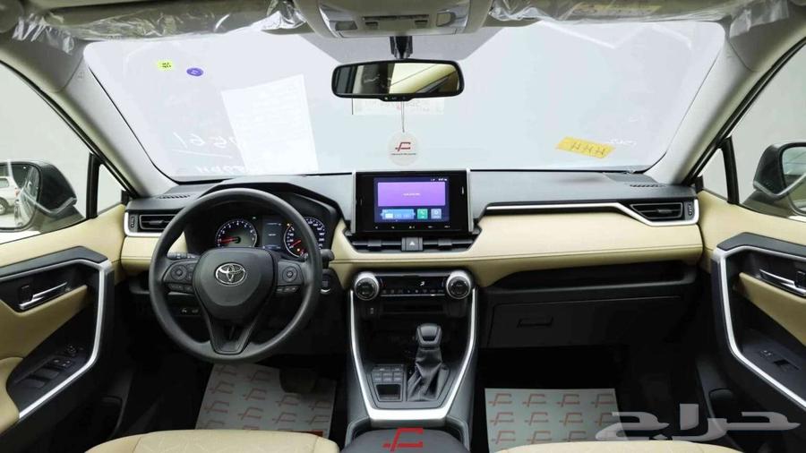 تتوفر فئات تويوتا راف فور 2025 اصفار للنقد والبنك باقل ربح64455045095170112