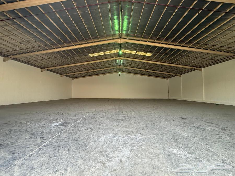 مستودع للإيجار