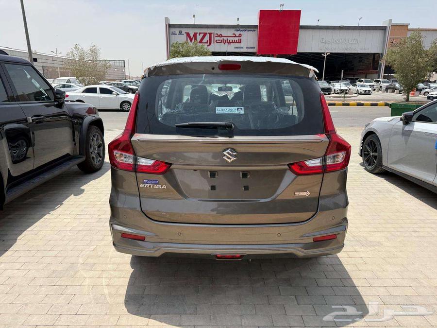 سوزوكي ارتيجا فل كامل 7 ركاب موديل 202564436346756995112