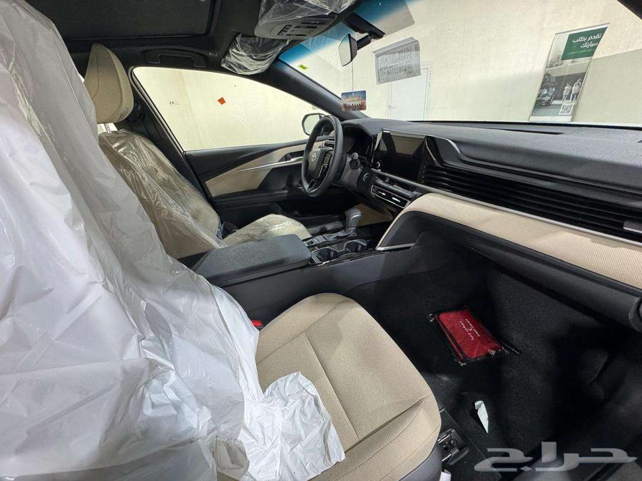 تويوتا كامري LE بنزين 2025-اسود-سعودي(129900) اقوي العروض64431021435778114