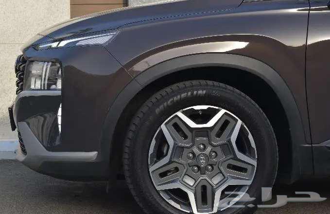 هونداي سنتافي 2023 مالك أول للبيع او التنازل موتر لك وللزمن64447679168897110