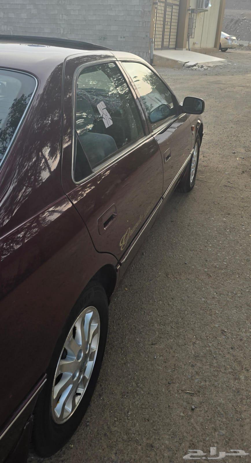 Camry 200264451796108418113