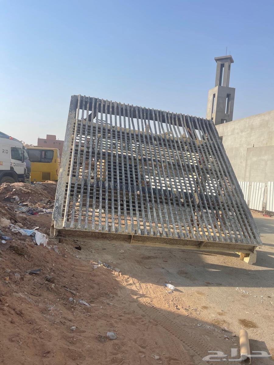 Soil Sieve64447468198403110