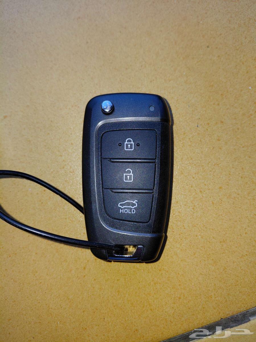 New unused Hyundai Accent agency key and remote64441704932995111