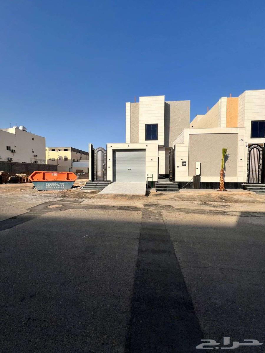 Two-story villa with separate annex, Al-Musayif 163613608206467111
