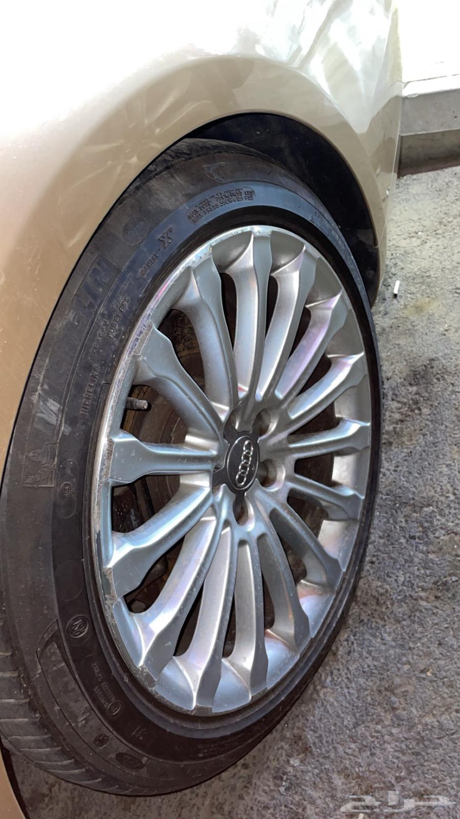 Audi A8 L 2012 for sale, low mileage64451365433346112