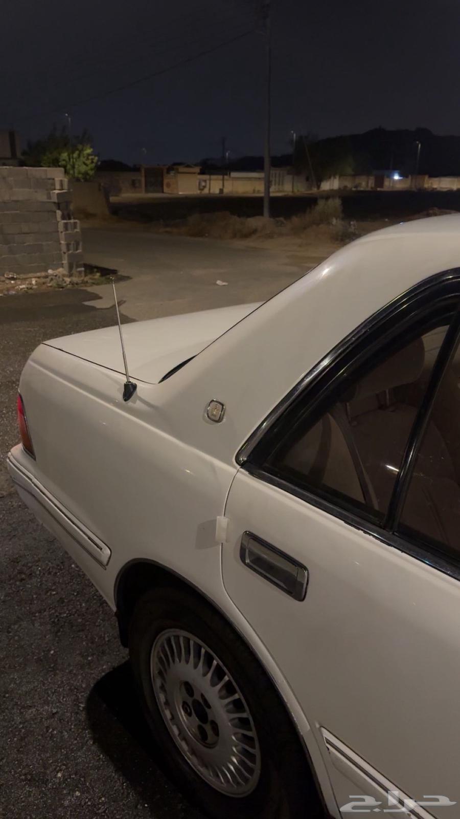 Crown model 199964441267093889114