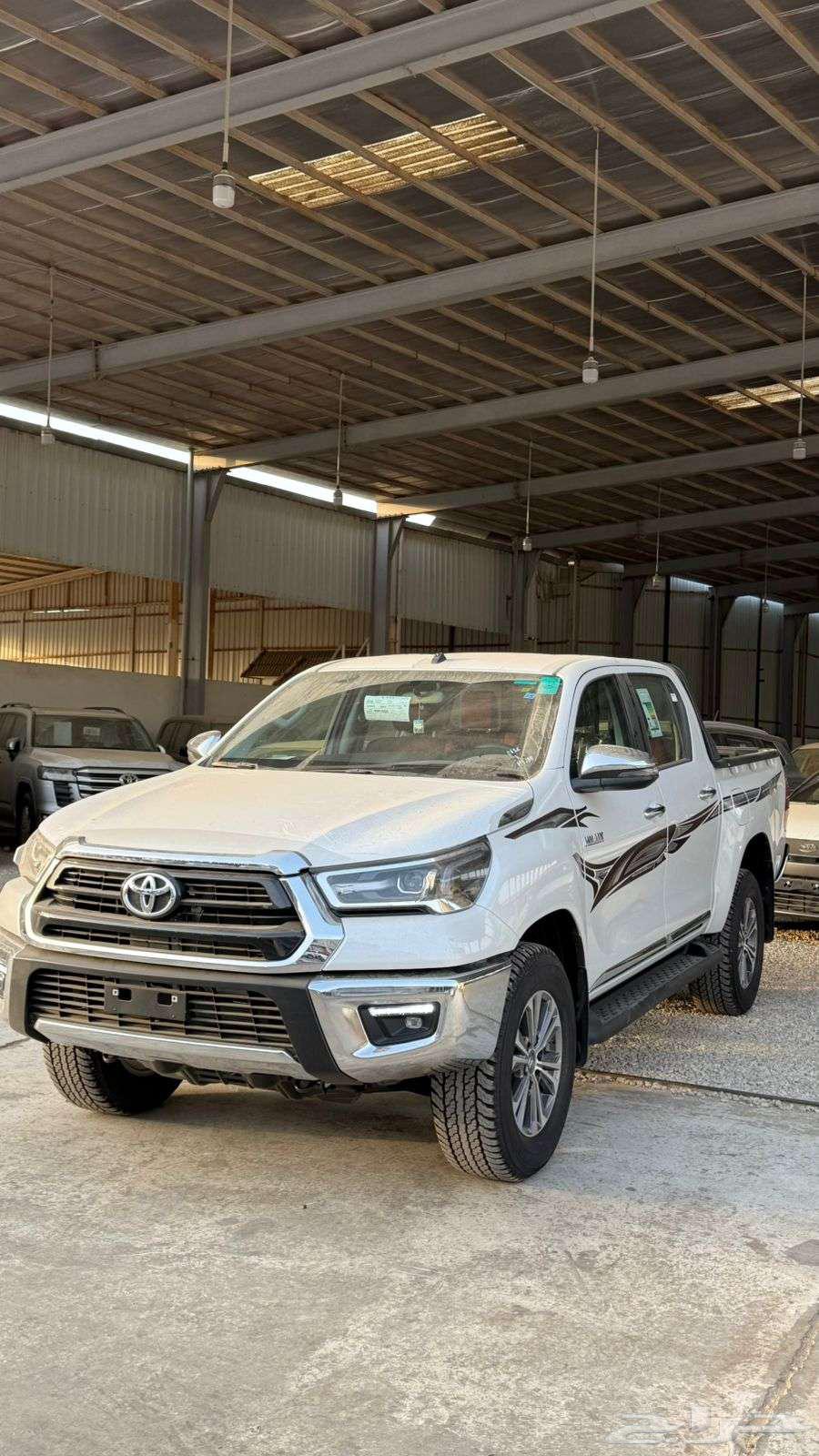 هايلكس غمارتين بنزين دبل SGLX سعودي 2025 ب 147500شامل64448633837571110