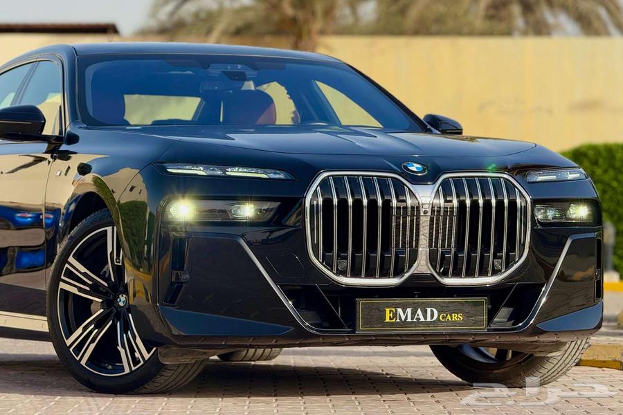 BMW 735i M KIT 2023 اسود خليجي تحت الضمان64443628442499111