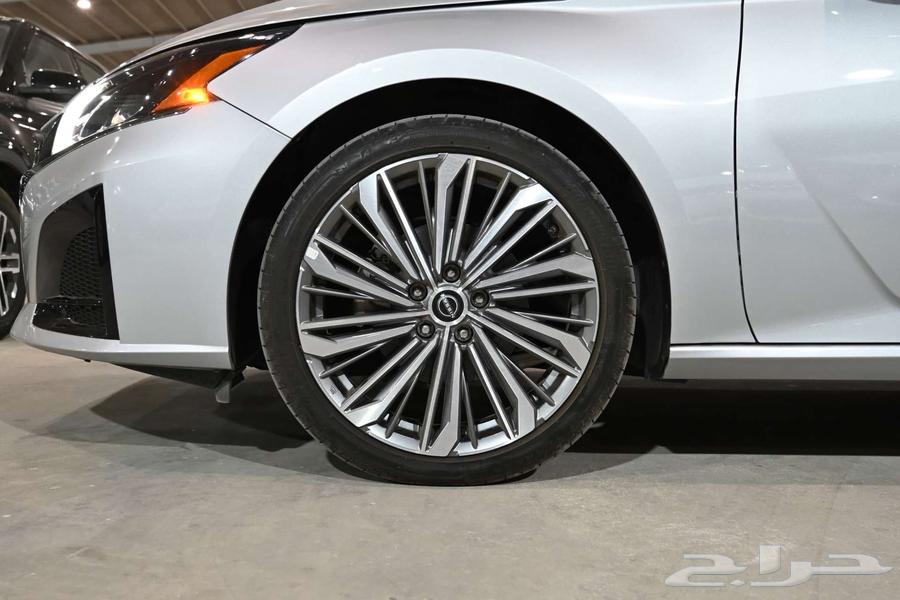 نيسان التيما SV 2023 نص فل سعودي جديد64444177581954113