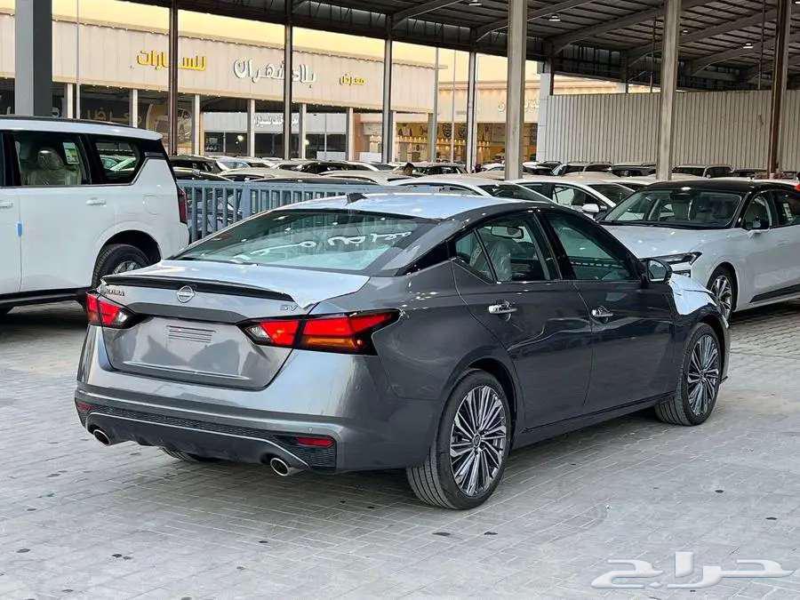 نيسان التيما SV 2025 ب 1771 شهريا بدون دفعه64444903211523112