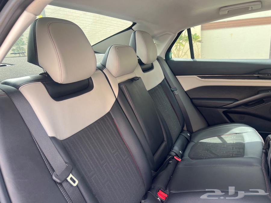 للبيع فورد تورس ترند64444378540417112