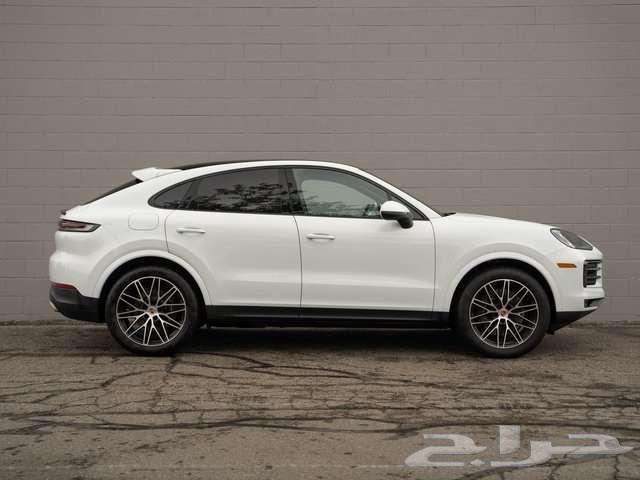 2024 Porsche Cayenne Coupe64459379283713111