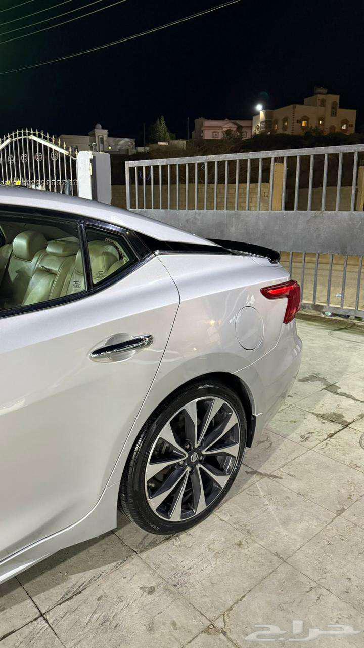 Maxima Full Option SR64461485241217110