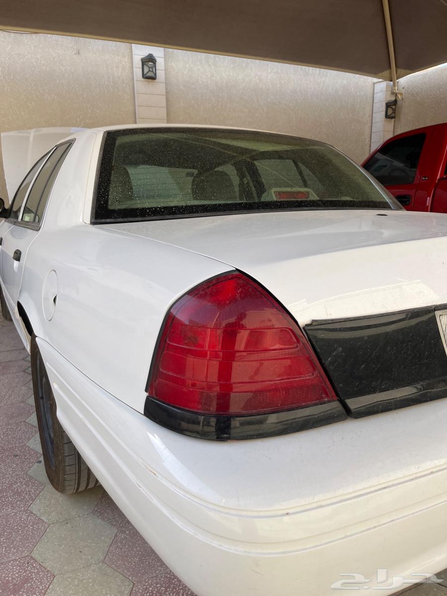 اسطبات فورد بوليسي64454040815875110