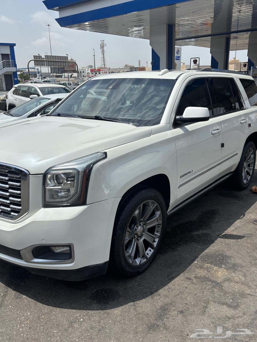 2015 Yukon Denali short clean very good condition from owner64427142824963111