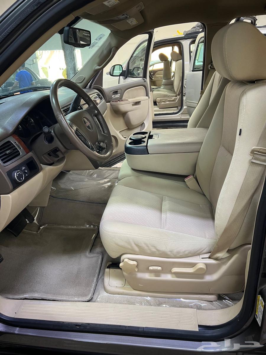 GMC يوكن 2013 نظيييف للبيع64458103185921111