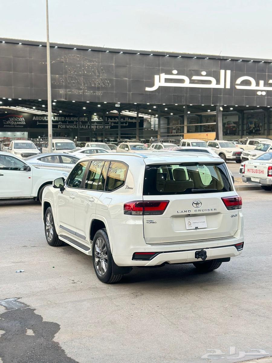 تويوتا لاندكروزر L4 موديل 2022 بنزين تم البيع64363547397633114