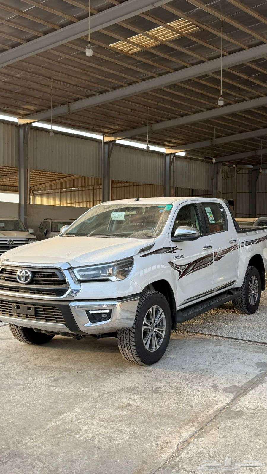 هايلكس غمارتين بنزين دبل SGLX سعودي 2025 ب 147500شامل64456005036929110