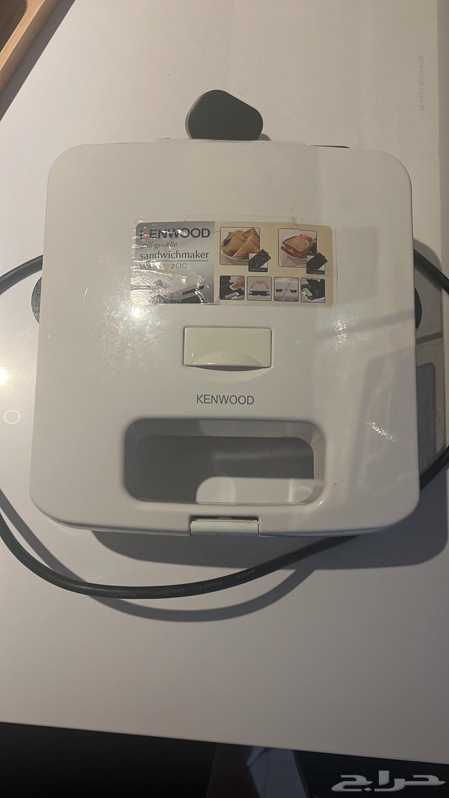 ماكينه قهوة philipsو مكينه إعداد سندويشات64371379629442111