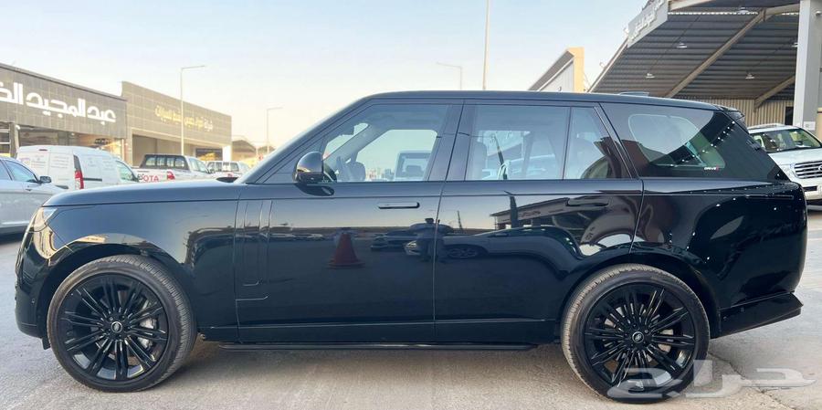 Range Rover HSE Model 2023 - Khalaf Car Showroom64454618824449114