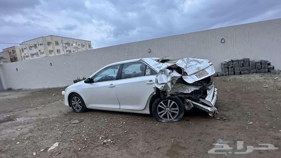 كامري مصدومة 2014 مطور وكالة للتفاصيل يرجى الدخول64464422532227114