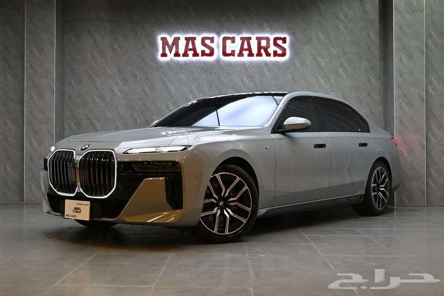 بي ام دبليو 735i M KIT 2025 خليجي64462678903682110