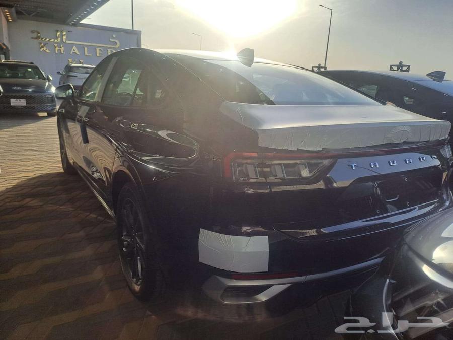 متوفر فورد تورس امبيانتي 2025 لون اسود عرض خاص64454660166530114