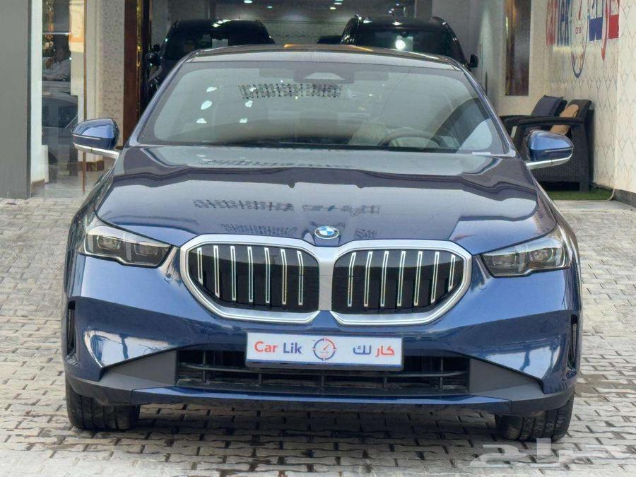 بي ام دبليو الفئة 520 اي 202564460693774465112