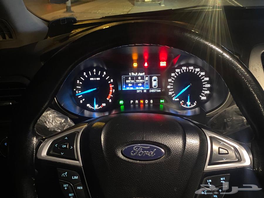 فورد فيوجن SE 201764463142266881113