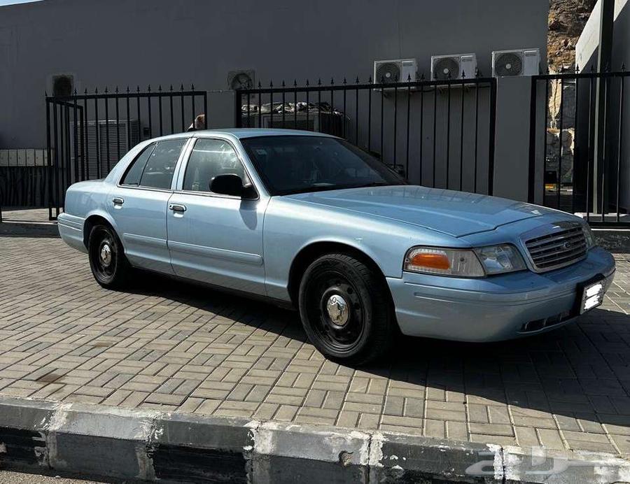 كراون فكتوريا 2006 ممشى قليل64461172454145111