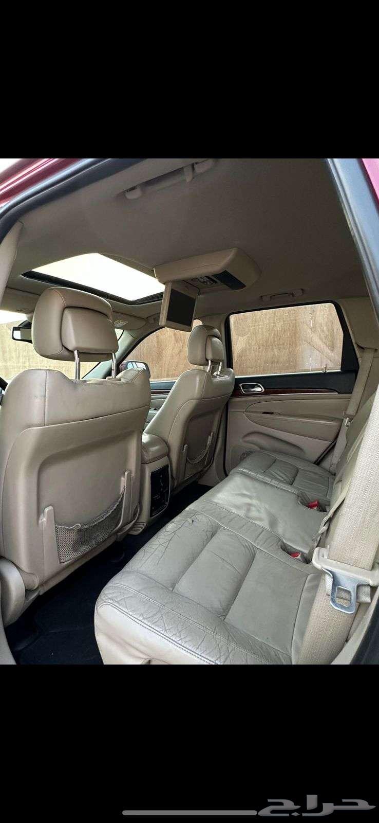 للبيع جيب جراند شروكي 2013 هيمي64480358767746111