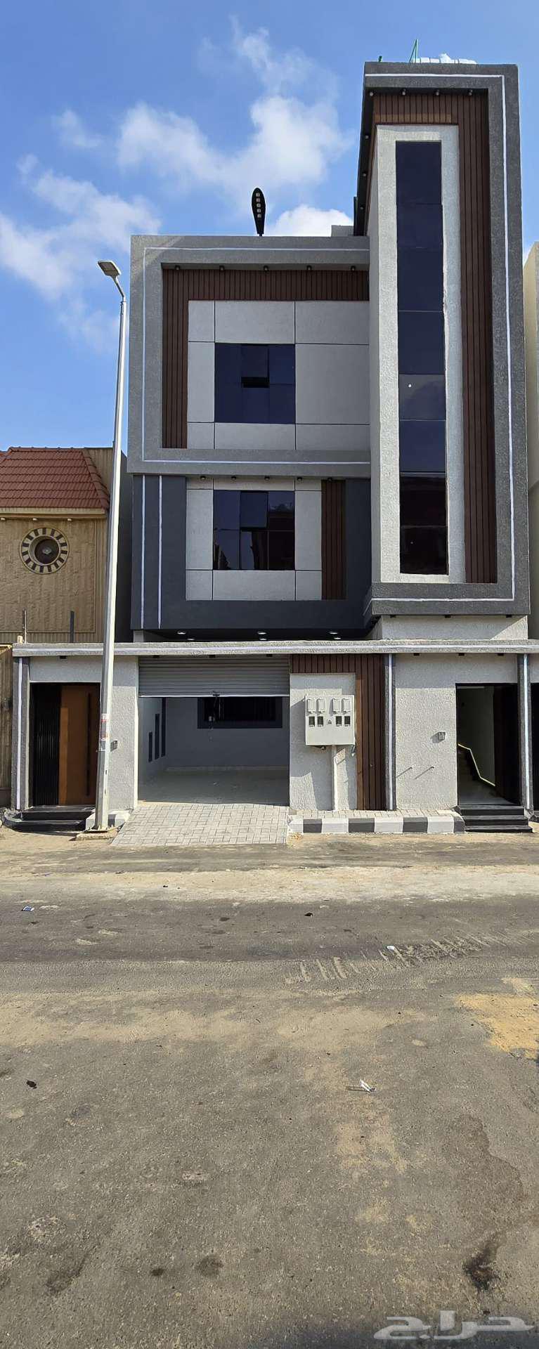 Luxury penthouses for sale in Al-Musa neighborhood63613839071107112
