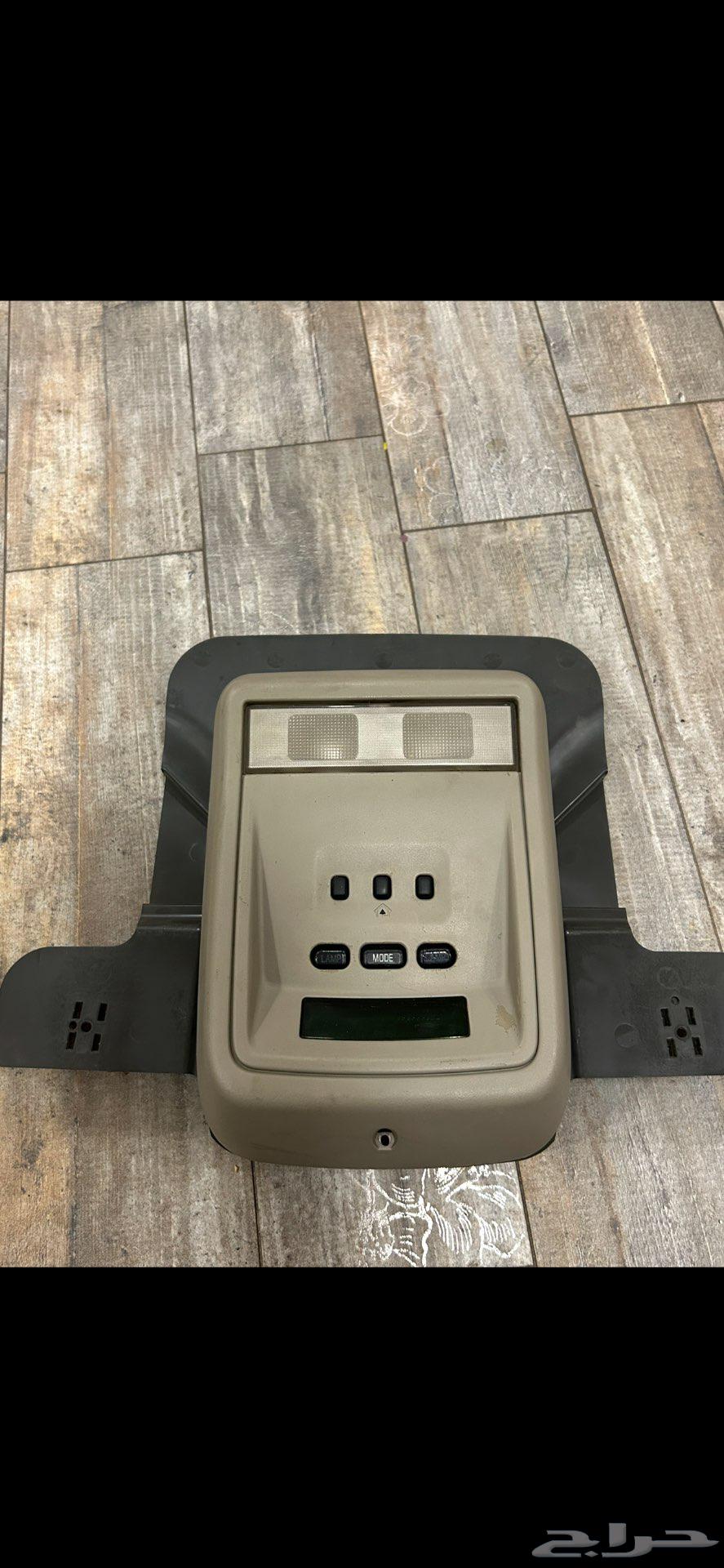 كنسول لمبه سقف فورد64466905256833111