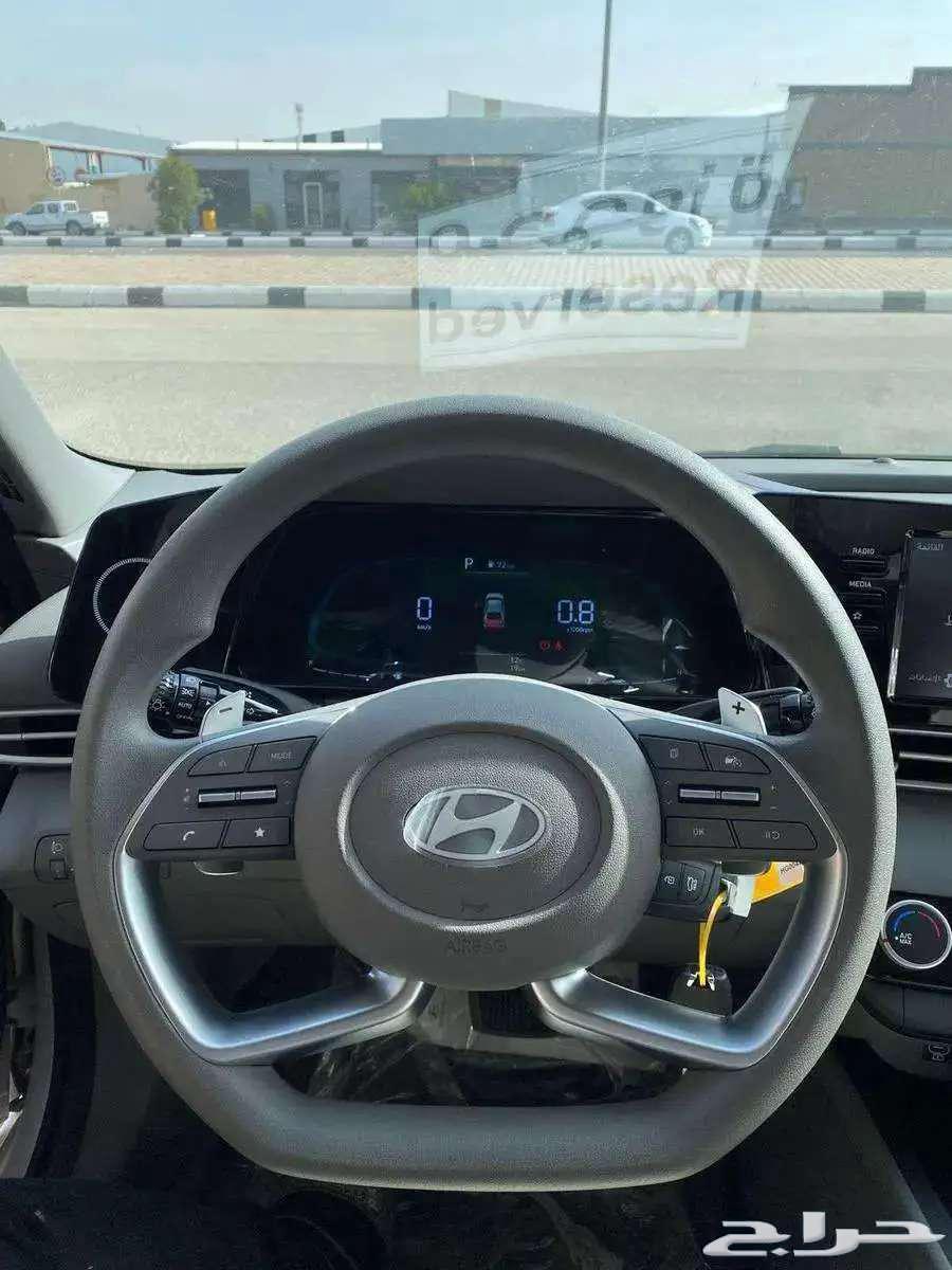 هيونداي إلنترا 2025 سمارت بلاس ابيض ( كاش وبنك )64467858089219112