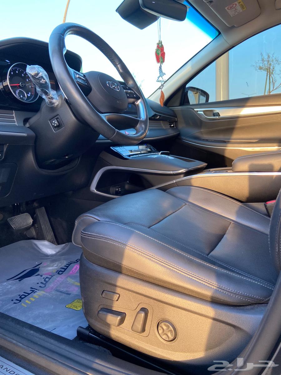 ازيرا الممشى 73 ألف موديل 202064468594793729114